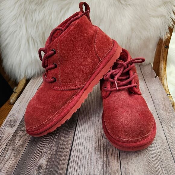 UGG Neumel Chukka Lace-up Red‎ Suede Sherpa-lined Boots #3236 SZ 7 - Picture 1 of 12